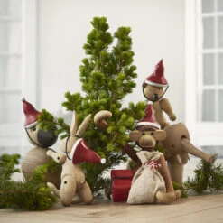 Kay Bojesen Monkey & Christmas Hat -Bloomingville Decor Store 30966 01 03 6c4312977d