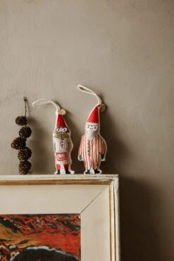 Ferm LIVING Elf Pair Christmas Decoration 13.5 Cm 2-pack -Bloomingville Decor Store 505178 01 3 EnvironmentImage 802b7bbbb1