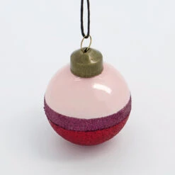 House Doctor Stripe Christmas Bauble Ø8 Cm 5 House Doctor Stripe Christmas Bauble Ø8 Cm -Bloomingville Decor Store 513311 01 2 ProductImageExtra 6dcac324ed