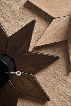 Norr Christmas Tree Trivet -Bloomingville Decor Store 569265 01 6 EnvironmentImage 28600e387f